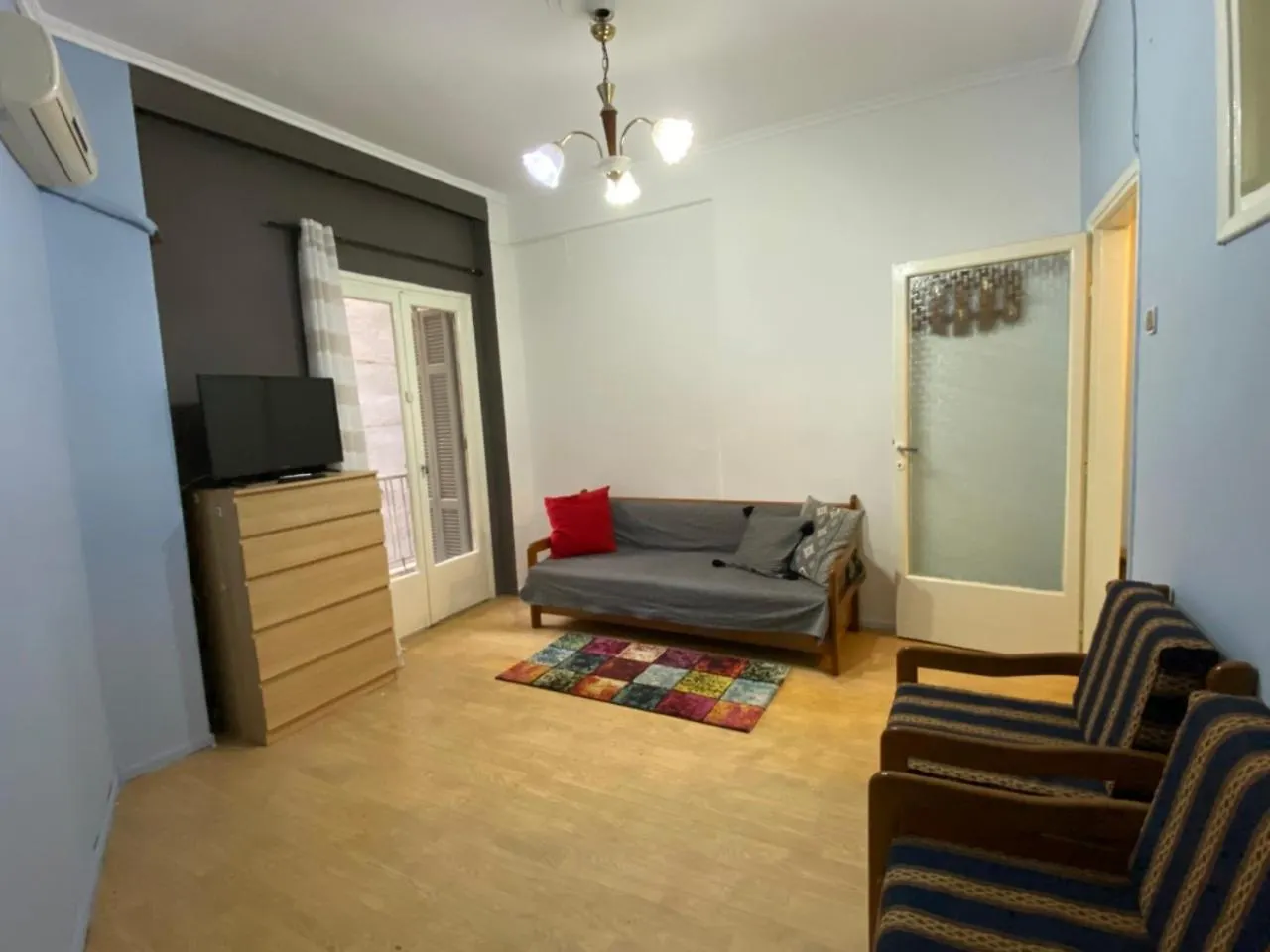 Arch Of Galerius Apartment contacts